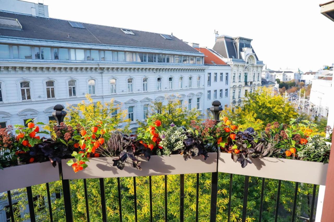 Boutiquehotel Das Tyrol Viena Exterior foto